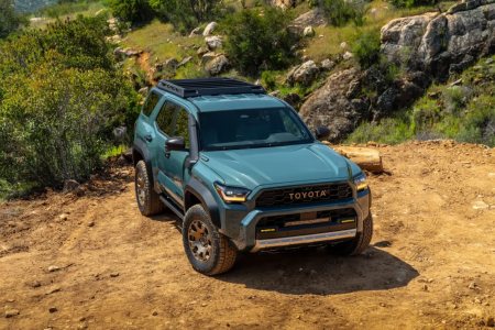 2025_Toyota_4Runner_Trailhunter_Everest_02.png