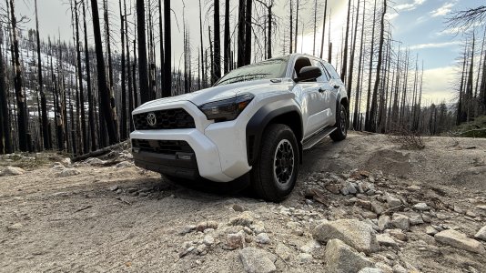 6thGen_4Runner_TRD_Offroad_Premium_37.jpg
