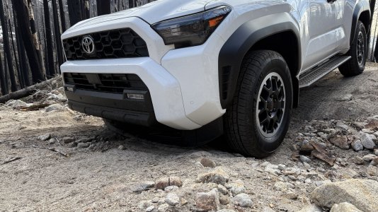 6thGen_4Runner_TRD_Offroad_Premium_38.jpg
