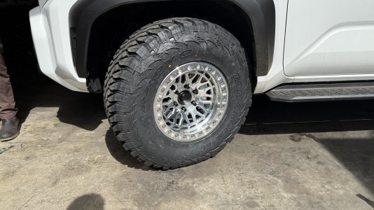 6thGen4Runner_WheelFitment_38.jpg