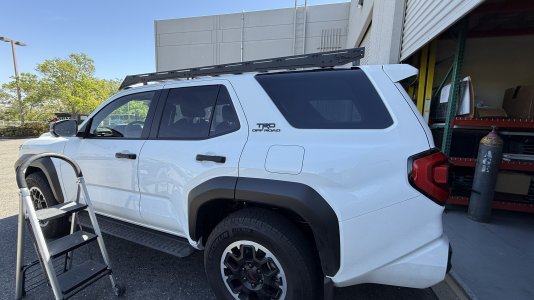 Prinsu_Install_6thGen4Runner_07.jpg