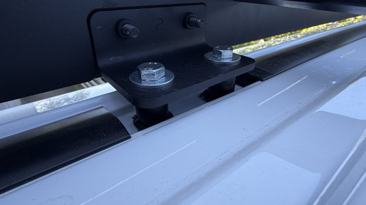 Prinsu_Install_6thGen4Runner_13.jpg