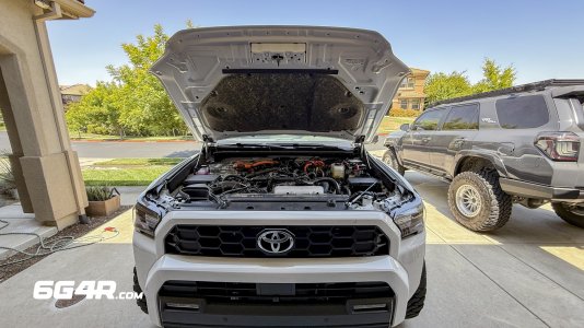 Hood_Struts_6thGen4Runner-6.jpg