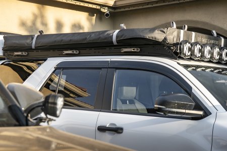 Husky_Rain_Deflectors_03.jpg