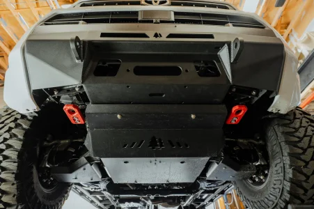 Green_Lane_Sump_Front_Low_Profile_Front_Bumper_6G4R_01.webp