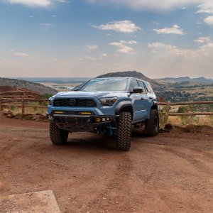 Lil_Bs_TSS_6th_Gen_4Runner_Front_Bumper_07.jpg
