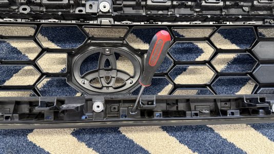 TRDPROGRILLE_36.jpg